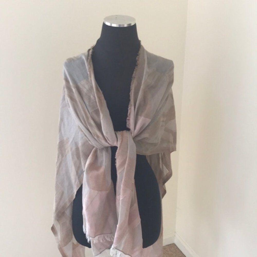 NWT! Echo Tan Cotton Shrug With frayed edges